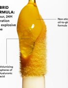 3INA The Color Lip Oil ulei hidratant de buze culoare 137 - Bright honey yellow sheer 4 ml