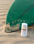 A-Derma Protect X-Trem Invisible Stick stick protector pentru zonele sensibile SPF 50+ 8 g