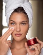 Ahava Apple of Sodom crema intensiva pentru riduri adanci 50 ml