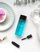 Ahava Time To Clear demachiant pentru indepartarea machiajului rezistent la apa pentru ochi sensibili 125 ml