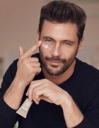 Ahava Time To Energize Men crema pentru ochi cu efect de reintinerire pentru barbati 15 ml