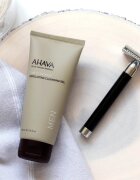 Ahava Time To Energize Men gel de curatare exfoliant 100 ml