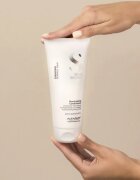 Alfaparf Milano Semi di Lino Diamond Illuminating balsam pentru păr ușor de pieptănat cu efect iluminator 200 ml
