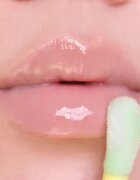 AMUSE Banana Lip Oil ulei de banane de buze culoare 01 Zen Matcha 4.5 ml