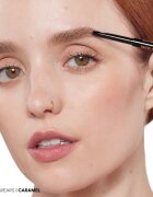 Anastasia Beverly Hills Brow Wiz creion sprâncene precise culoare Ebony 009 g