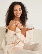 ANNEMARIE BÖRLIND LL REGENERATION BodyButter unt pentru corp hranitor pentru piele uscata 250 ml