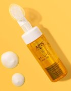 Apis Natural Cosmetics Re-Vit C Home Care spuma de curatat cu vitamina C 150 ml