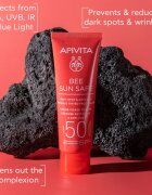 Apivita Bee Sun Safe Anti-Spot and Anti-Age Tinted Face Cream SPF50 crema de fata cu efect de protectie SPF 50 culoare Tinted 50 ml