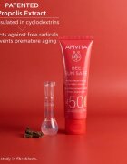 Apivita Bee Sun Safe Hydra Face Tinted Gel-Cream SPF50 gel-cremă cu efect de tonifiere SPF 50 50 ml