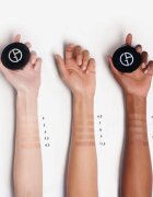 Armani Beauty Luminous Silk pudră compactă iluminatoare culoare 14 3.5 g