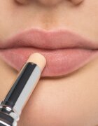 Artdeco Lip Filler Base contur de baza pentru ruj cu efect lifting 2 g