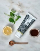 Australian Bodycare Tea Tree Oil Lemon Myrtle peeling de curățare profundă 200 ml