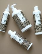 Australian Bodycare Tea Tree Oil șampon pentru păr uscat și scalp sensibil cu ulei din arbore de ceai 500 ml