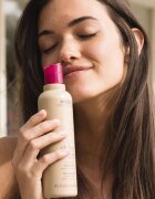 Aveda Cherry Almond Softening Shampoo sampon hranitor pentru un par stralucitor si catifelat 1000 ml