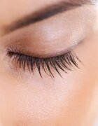 Avène Couvrance High Tolerance mascara pentru ochi sensibili culoare Black 7 ml