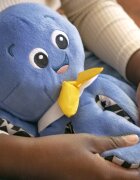 Baby Einstein Octoplush™ jucărie muzicală 3m+ 1 buc