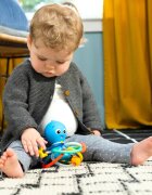 Baby Einstein Opus's Shake & Soothe Teether Toy & Rattle jucărie pentru dentiție cu zornăitoare 0 m+ 1 buc