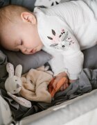 BabyOno Have Fun Baby Bunny jucărie de adormit cu zornăitoare 1 buc