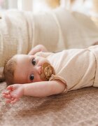 BabyOno Take Care Anatomical Silicone Soothers suzetă Night & Day 0-6m 2 buc