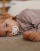 BabyOno Take Care Symmetrical Silicone Soothers suzetă Day & Night 18m+ 2 buc