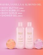 Baylis & Harding Jojoba Vanilla & Almond Oil set cadou pentru corp
