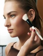 Bobbi Brown Blush fard de obraz sub forma de pudra culoare Nectar Matte 3.5 g