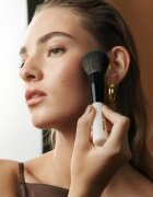 Bobbi Brown Bronzing Powder pudra bronzanta culoare Medium 9 g
