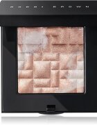 Bobbi Brown Highlighting Powder iluminator culoare Powerful Pink 8 g