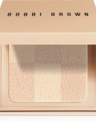 Bobbi Brown Nude Finish Illuminating Powder pudră compactă iluminatoare culoare BARE 66 g