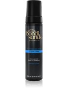 Bondi Sands Self Tanning Foam spuma de culoare intensă pentru bronzarea pielii culoare Ultra Dark 200 ml
