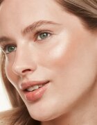 Bourjois Maxi Round Pot Bronzer autobronzant culoare 001 Light Medium 7 g