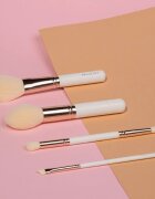 BrushArt Basic Powder brush pensula pentru aplicarea pudrei 1 buc