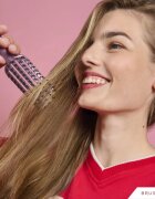 BrushArt Hair Vent blowdry hairbrush with boar bristles perie de par cu peri de nailon și de mistreț Mini 1 buc