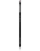 BrushArt Professional B10 Eye liner brush pensula pentru eyeliner B10 1 buc