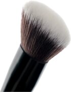 Brushworks Angled Blush Brush pensulă teșită pentru fardul de obraz tip NO. 7 1 buc
