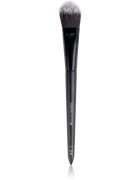 Brushworks Back Comb Brush pensula pentru machiaj tip NO. 1 1 buc