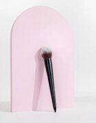 Brushworks Bronzer Brush pensula pentru bronzer tip NO. 10 1 buc