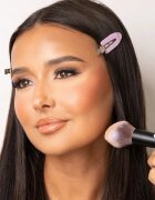 Brushworks Bronzer Brush pensula pentru bronzer tip NO. 10 1 buc