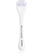 Brushworks Progression Micro Needle Derma Roller aplicator cu micro-ace faciale 025 mm 1 buc
