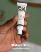 Bulldog Age Defence Eye Roll-On crema antirid pentru zona ochilor pentru barbati 15 ml