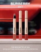 Burberry Brit Matte Veil ruj de buze lichid mat și hidratant culoare Red Brick 656 3 ml