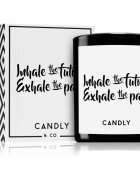 Candly & Co. Inhale the future lumânare parfumată 250 g