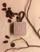 Castelbel Santal Tonka săpun solid cu efect de exfoliere 150 g