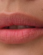 Catrice Blur-Real creion contur buze cu efect de estompare culoare 030 Defined 0.8 g