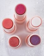 Catrice Diamond Glaze ruj strălucitor culoare 030 No Shade Just Sparkle 1.6 g