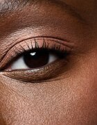 Catrice Eye Blusher lichid fard ochi cu particule stralucitoare culoare 040 Mocha Muse 7 ml