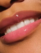 Catrice Glossin' Glow Tinted Lip Oil balsam de buze colorat cu efect de hidratare culoare 070 Make A Move 4 ml