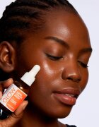 Catrice Glow Super Vitamin ser cu efect iluminator cu vitamine 30 ml