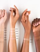 Catrice Invisible Cover Cushion Foundation machiaj matifiant în burete SPF 30 culoare 036W 10 g
