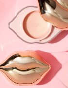 Catrice KISS & GLOW Balsam de buze hidratant cu particule stralucitoare culoare C01 Lust For Love 6 g